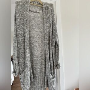 Aritzia Talula Cardigan